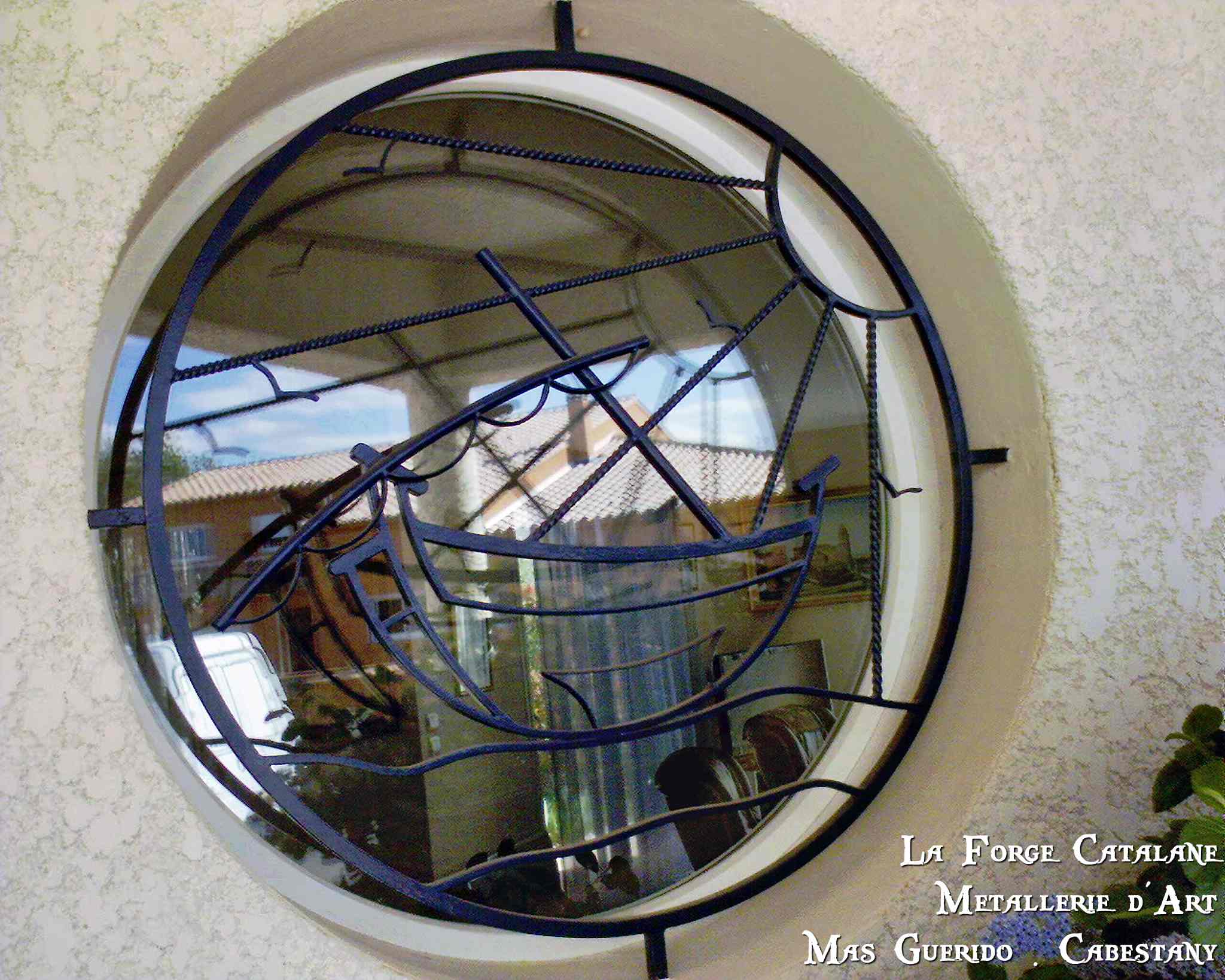 oeil de boeuf - collioure 2 forge catalane.jpg